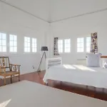 Blue Boutique & Suites ホステル エストリル