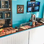 Blue Boutique & Suites ホステル