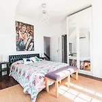 ホステル Blue Boutique & Suites