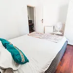 Blue Boutique & Suites *