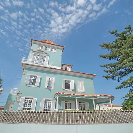 Hostel Blue Boutique & Suites Estoril