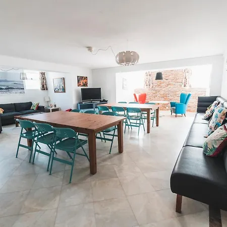 Blue Boutique & Suites Hostel