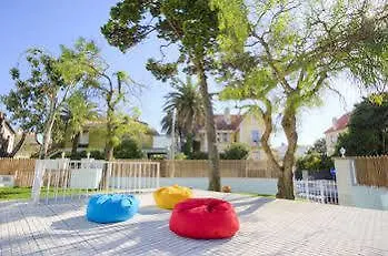 Blue Boutique & Suites * Εστορίλ