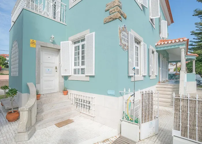 Blue Boutique & Suites Hostel Εστορίλ