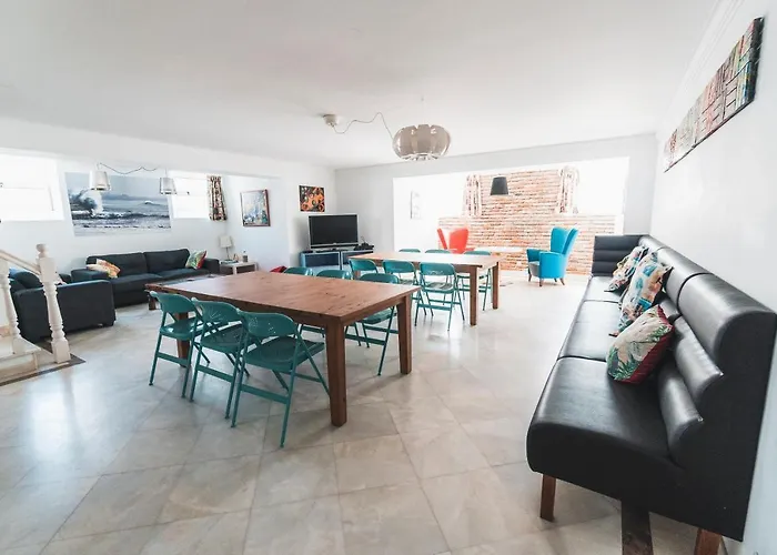 Blue Boutique & Suites Hostel