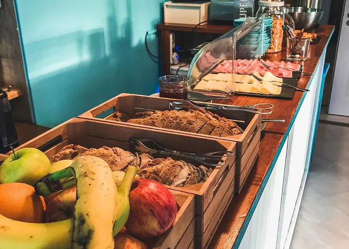 Hostel Blue Boutique & Suites Εστορίλ