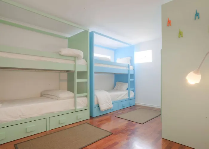 Blue Boutique & Suites Εστορίλ